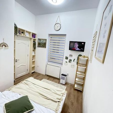 Apartament In Centrul Istoric Oradea Luaran gambar