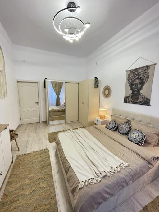 Apartament In Centrul Istoric Oradea Luaran gambar